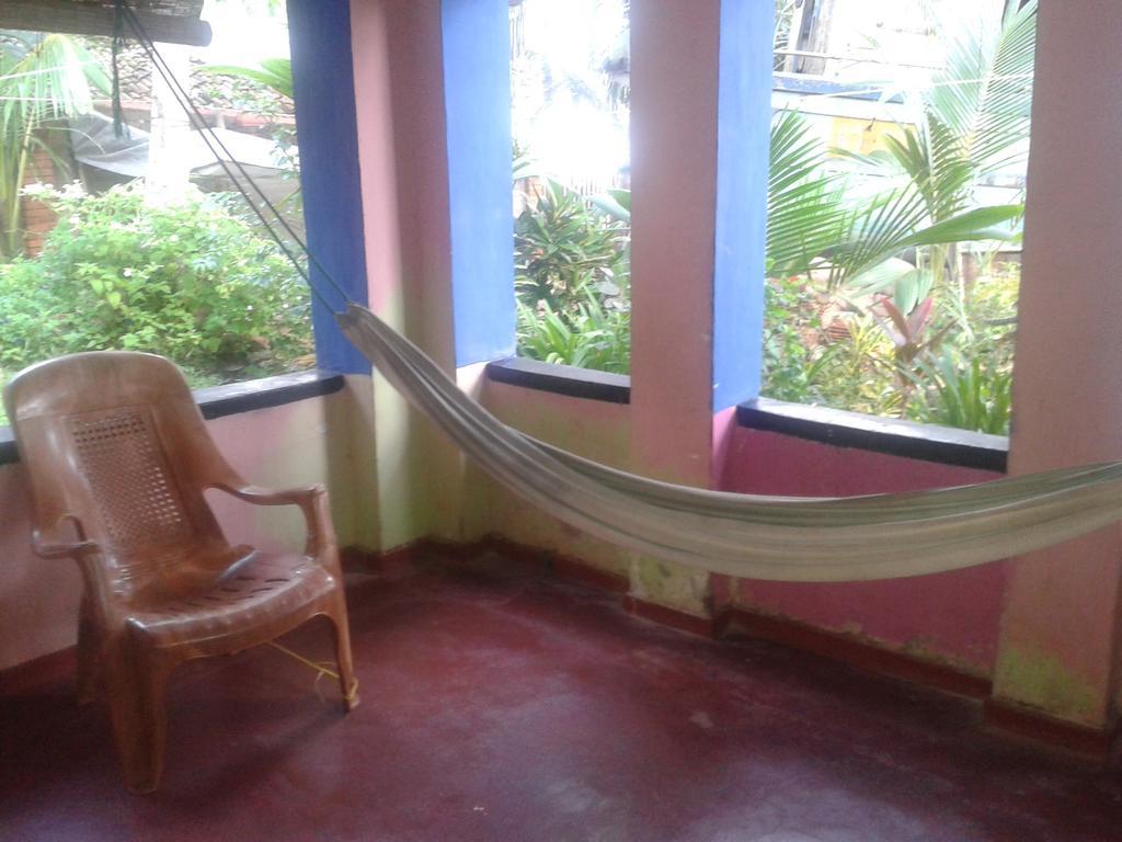 Chandi Gaya Beach Guesthouse Тангалле Номер фото